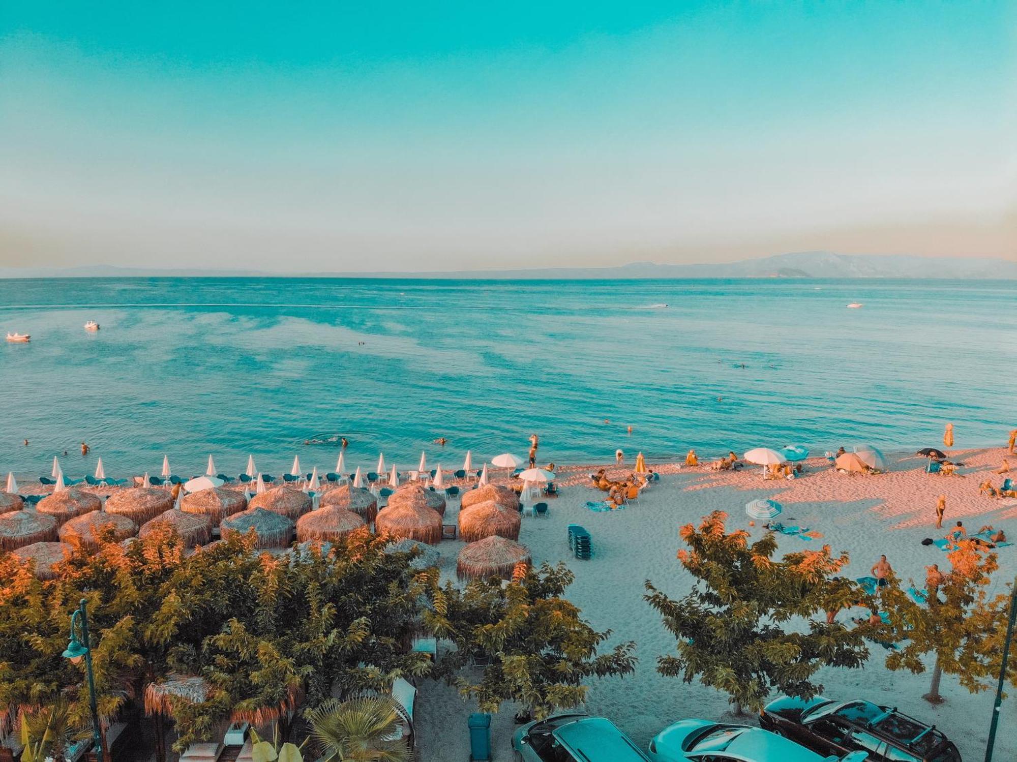 Aleksia Seaside Deluxe Apartment Pefkochori Exterior foto